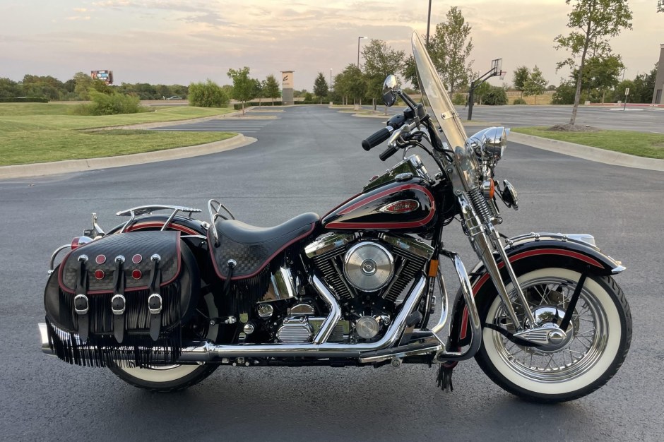 1998 Harley-Davidson Softail sold at auction for $17,250