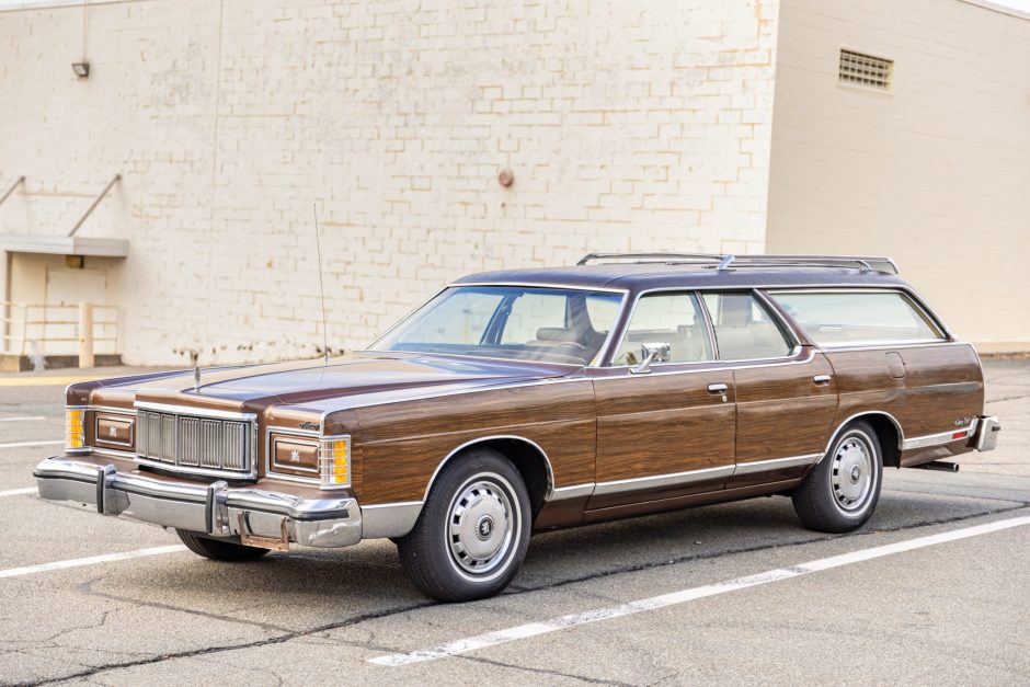 1975 Mercury Colony Park sold at auction for $16,750