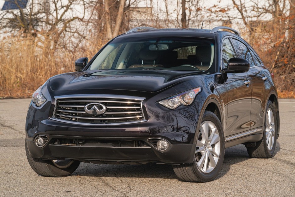 2012 Infiniti FX sold at auction for $16,000
