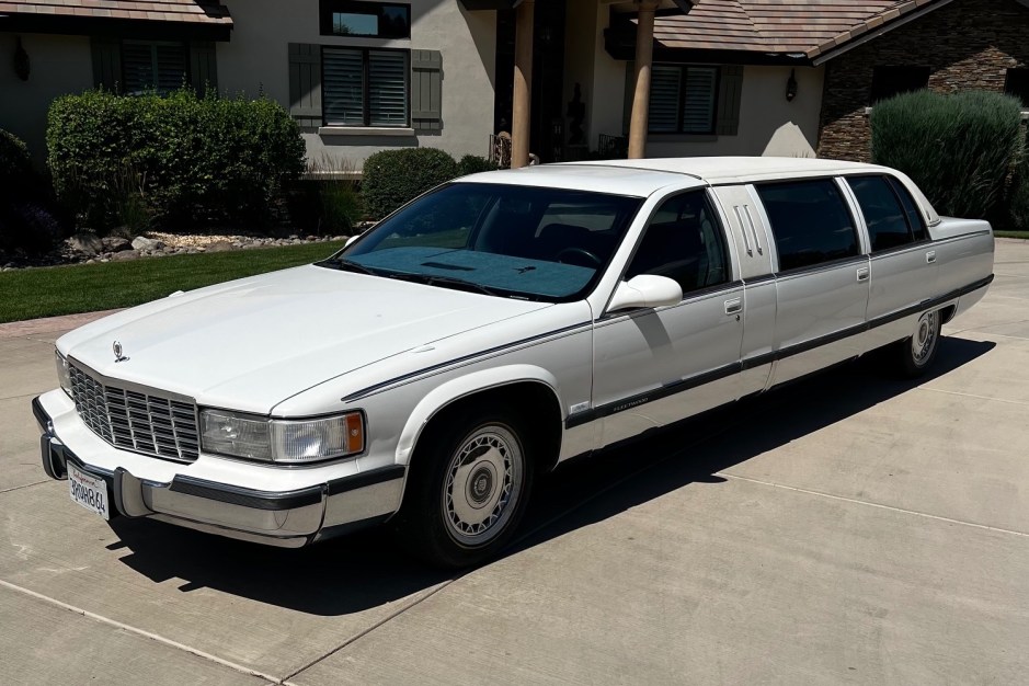 1996 Cadillac Fleetwood sold at auction for $3,100