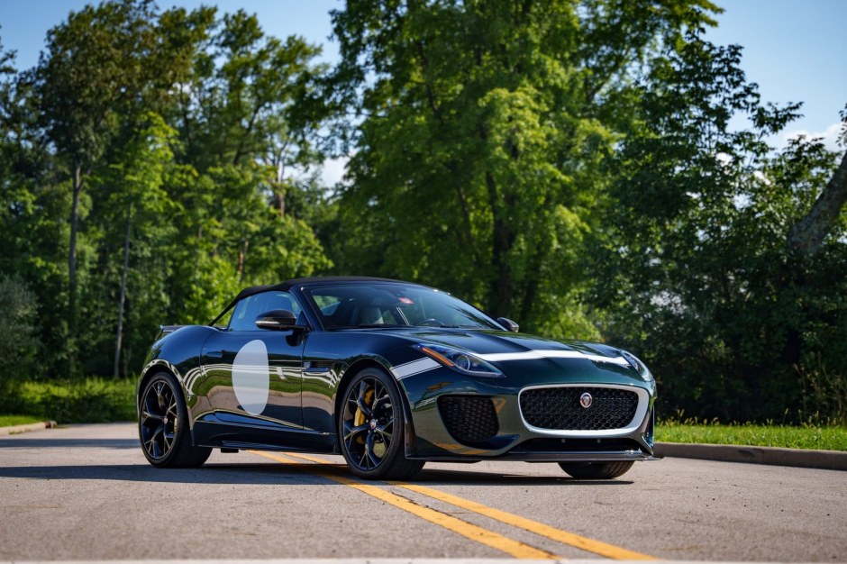 2016 Jaguar F-TYPE sold at auction for $187,007