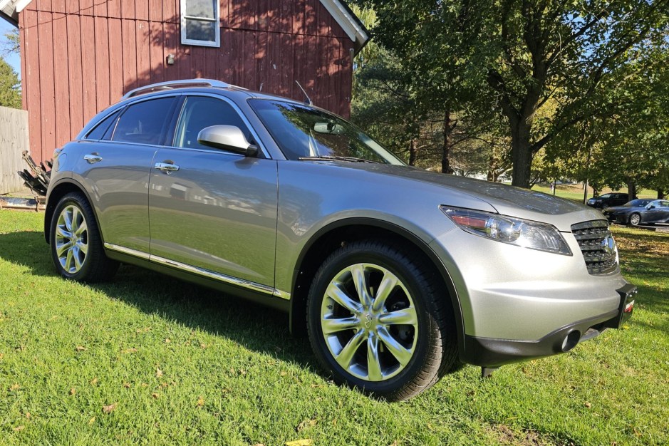 2008 Infiniti FX sold at auction for $17,750