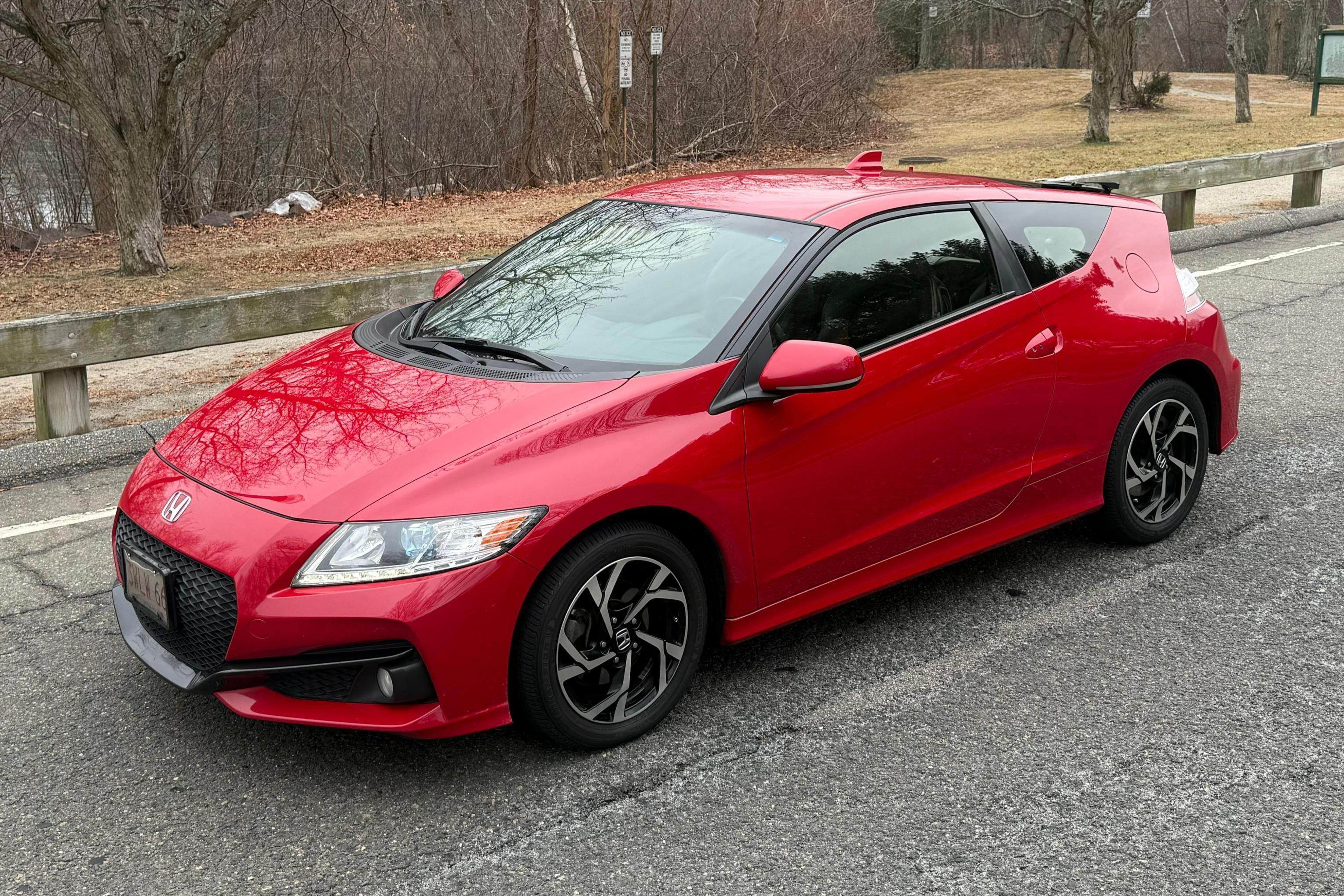 2016 Honda CR-Z sold at auction for $7,200