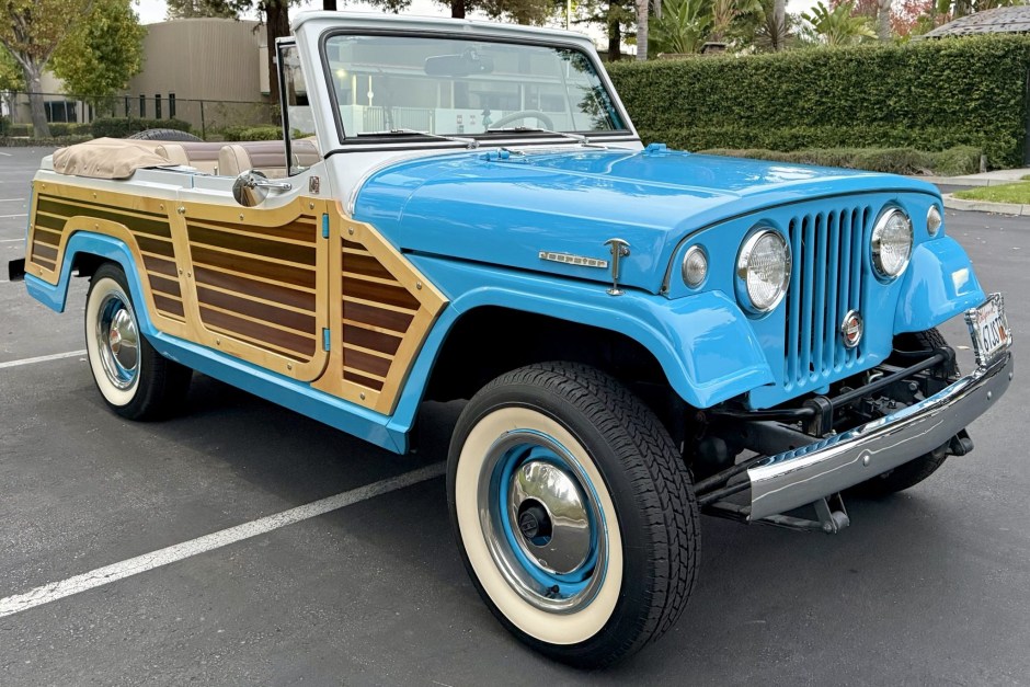 1967 Jeep Jeepster Commando sold at auction for $44,000