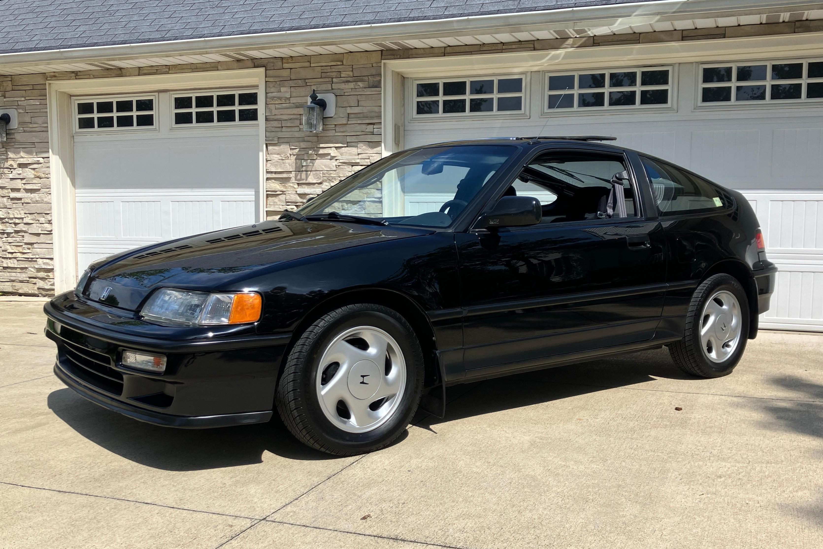1991 Honda CRX sold at auction for $26,100