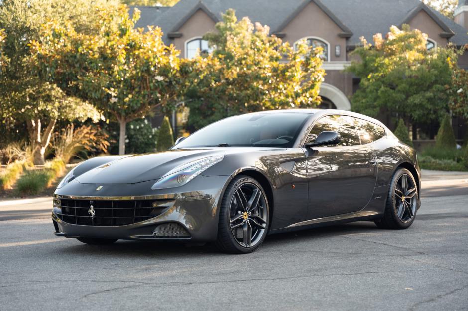 2012 Ferrari FF sold at auction for $155,000