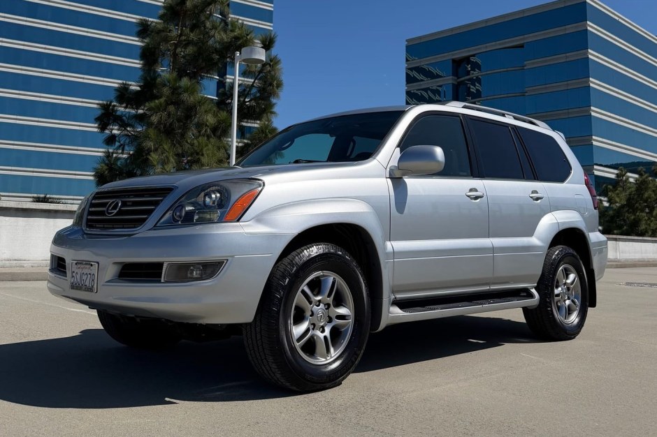 2006 Lexus GX sold at auction for $22,800