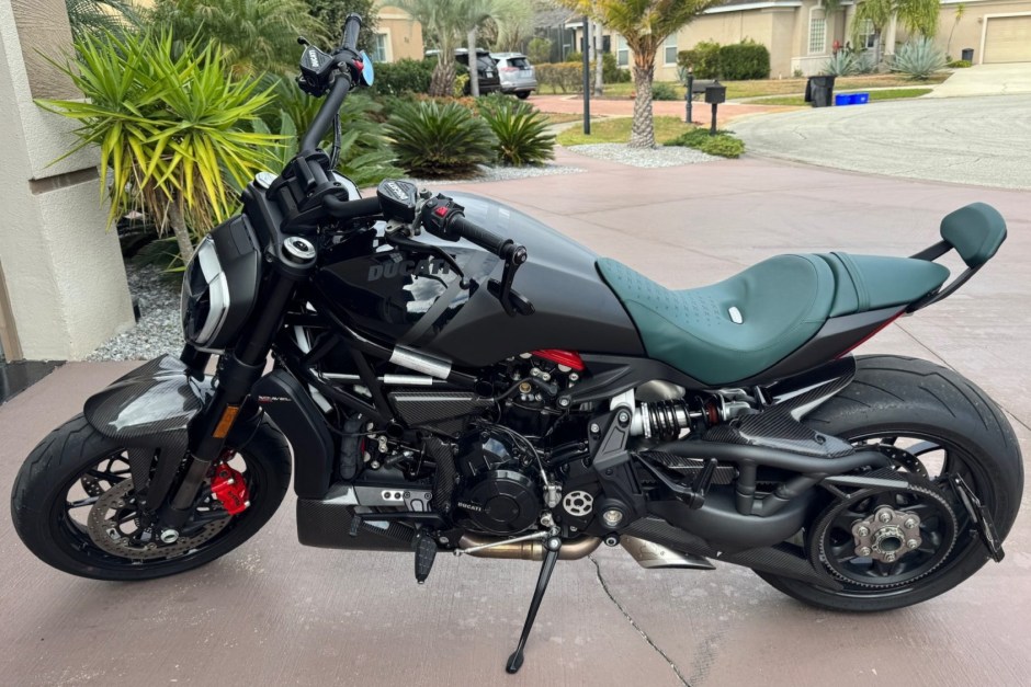 2022 Ducati Diavel sold at auction for $16,000