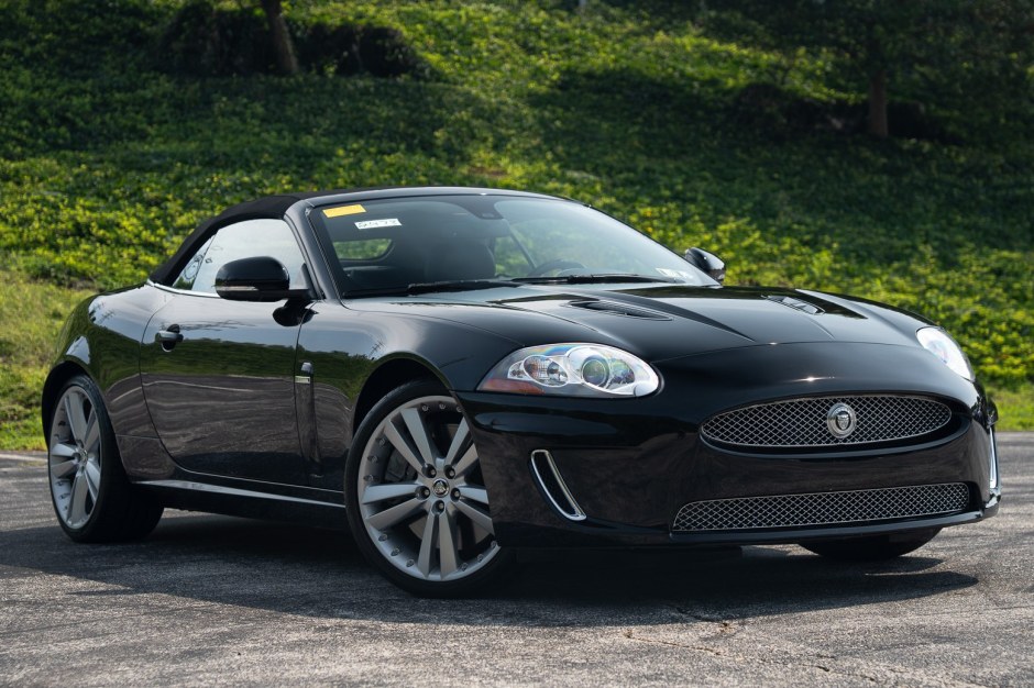 2010 Jaguar XKR sold at auction for $30,000