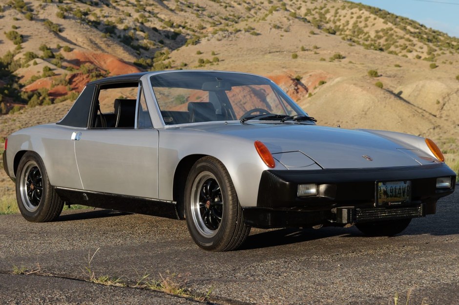 1975 Porsche 914 sold at auction for $23,750
