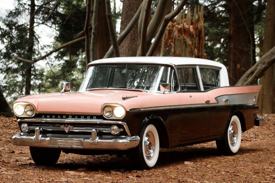 1959 AMC Rambler Ambassador sold at auction for $18,100