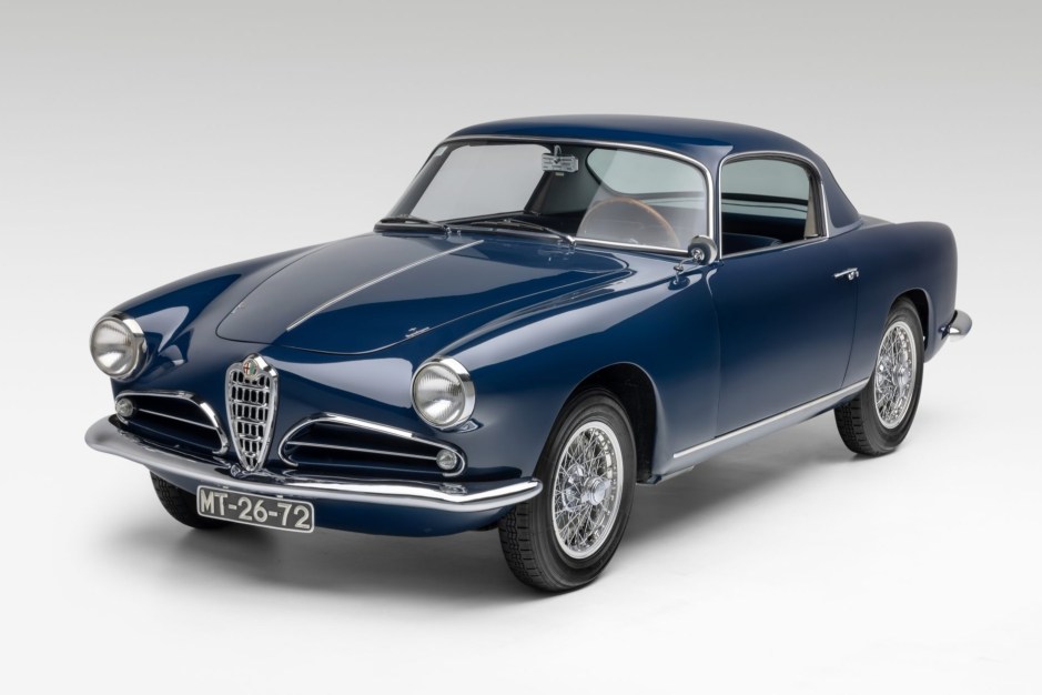 1957 Alfa Romeo 1900 sold at auction for $175,000