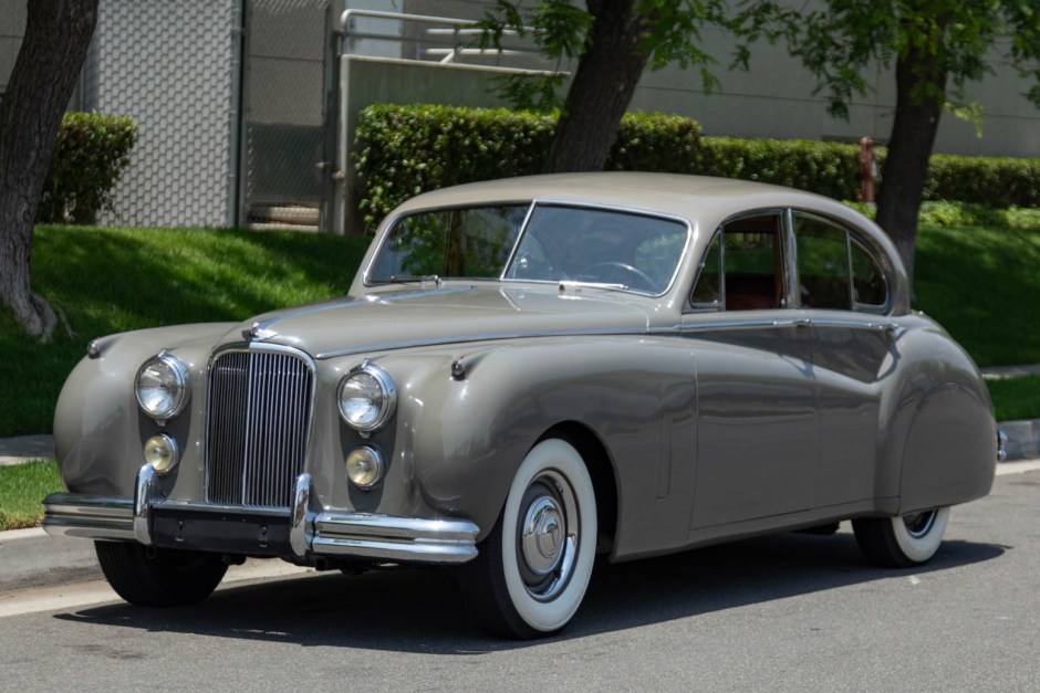 1954 Jaguar Mk VII, VIII, & IX sold at auction for $23,950