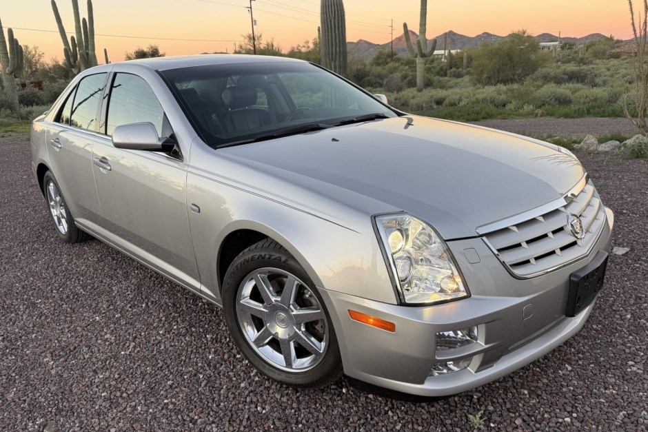 2005 Cadillac STS sold at auction for $8,250