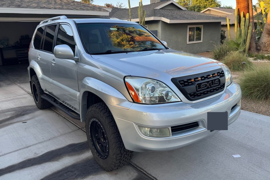 2006 Lexus GX sold at auction for $14,000