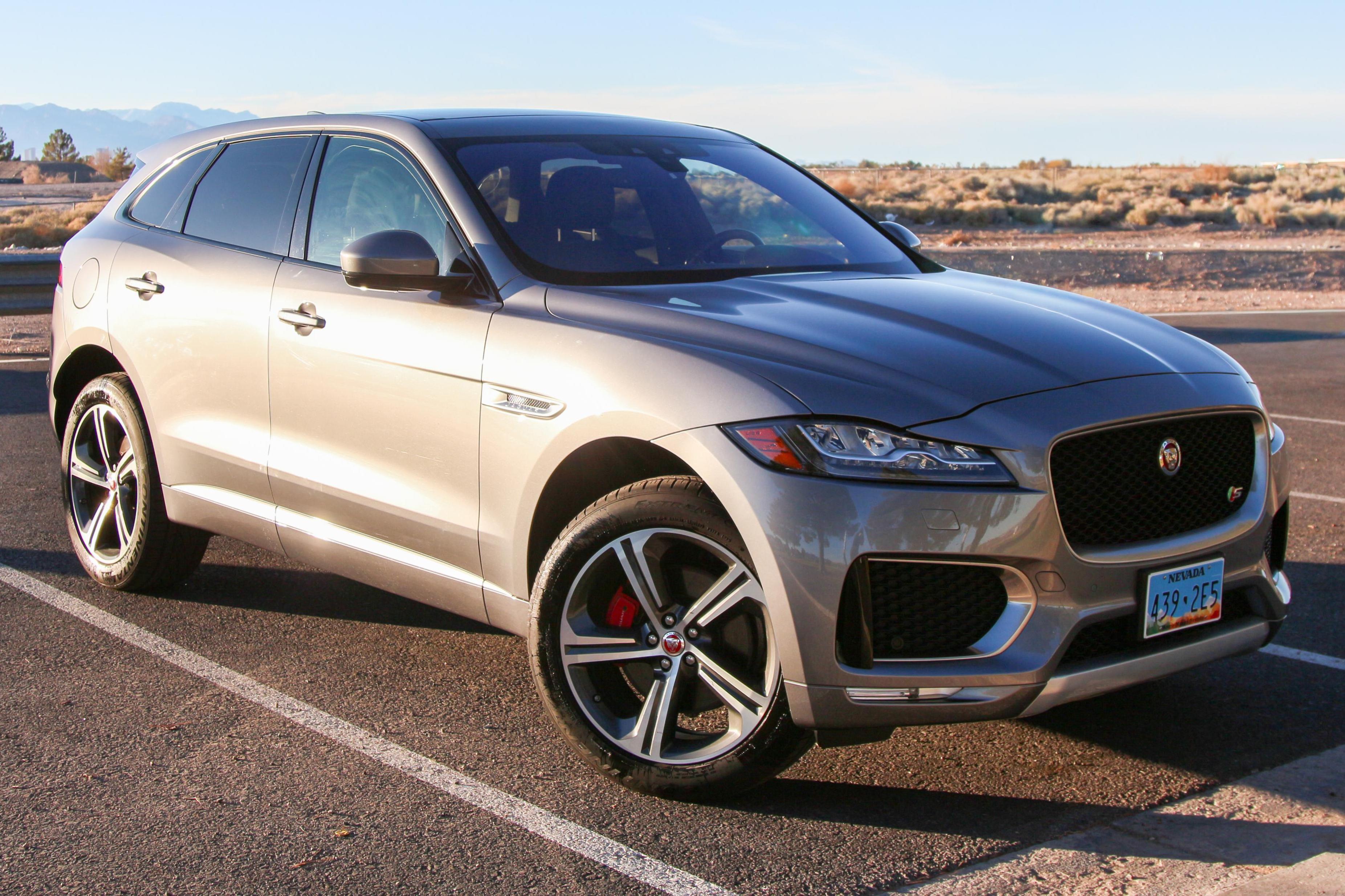 2020 Jaguar F-PACE sold at auction for $18,181