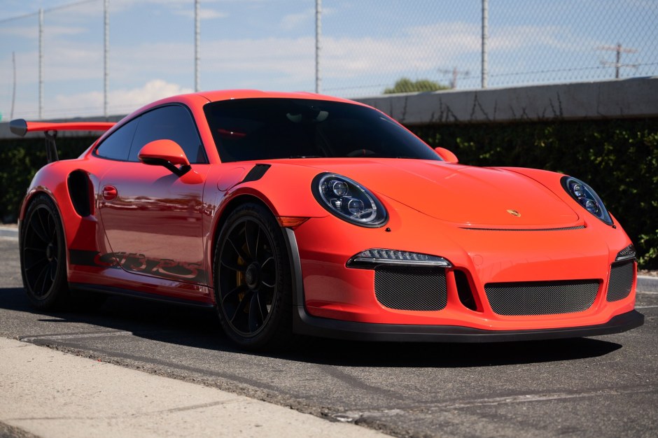 2016 Porsche 991 sold at auction for $235,000