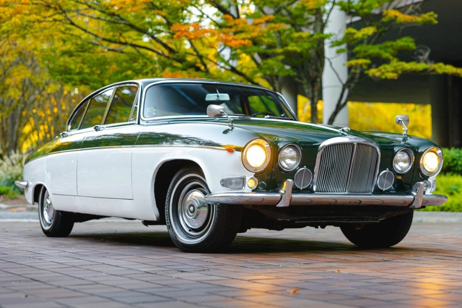 1967 Jaguar 420 sold at auction for $16,500