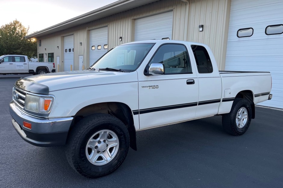 1997 Toyota T100 sold at auction for $12,051
