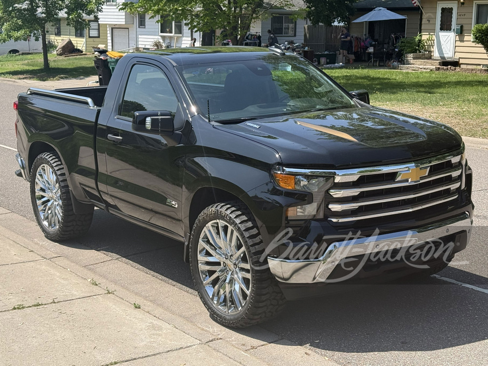 2025 Chevrolet Silverado sold at auction for $44,000
