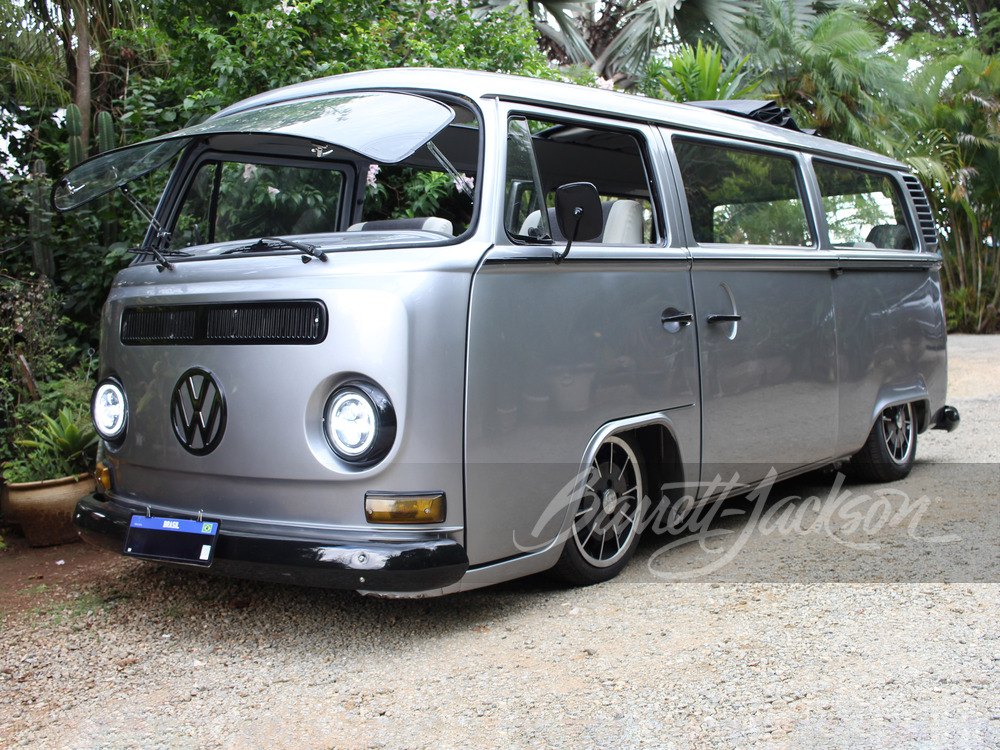 1985 Volkswagen Bus sold at auction for $34,100