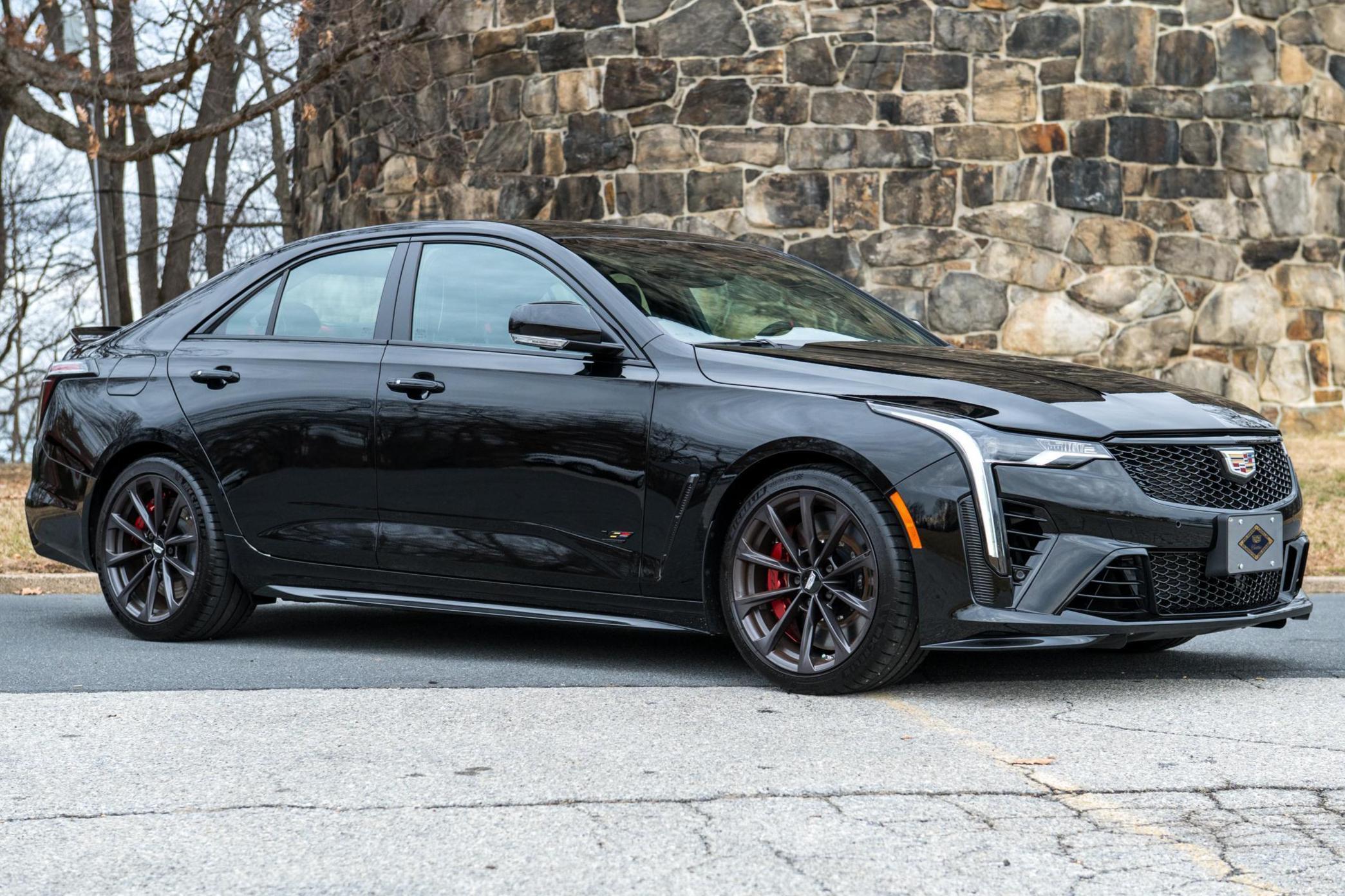 2025 Cadillac CT4 sold at auction for $63,500