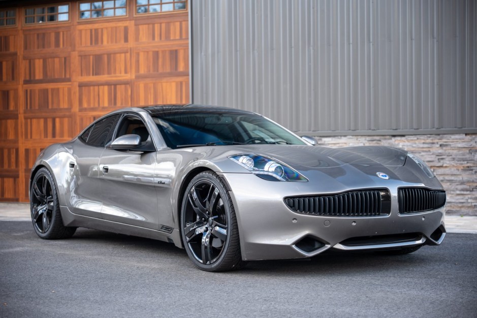 2012 Fisker Karma sold at auction for $17,000