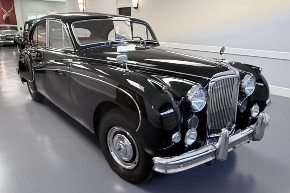 1959 Jaguar Mk VII, VIII, & IX sold at auction for $46,000