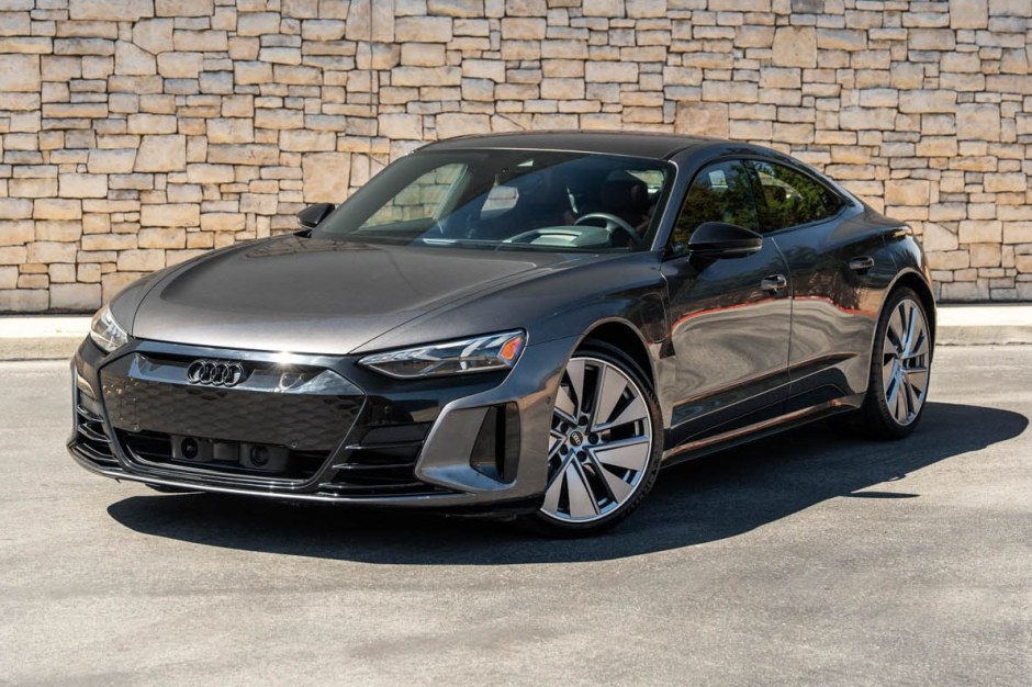 2022 Audi e-Tron sold at auction for $42,000