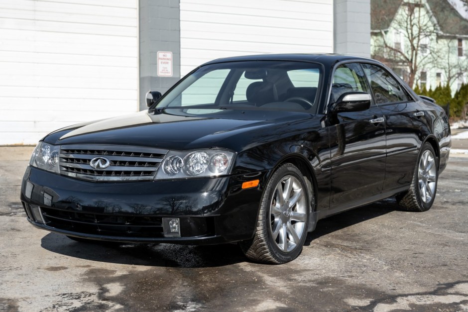 2004 Infiniti M sold at auction for $7,200