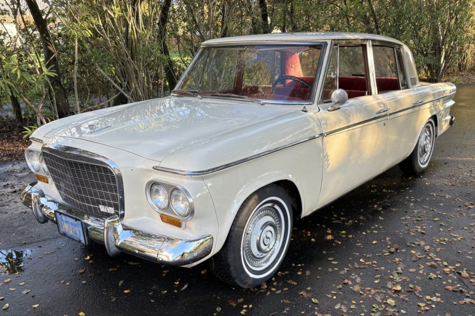 1963 Studebaker Lark sold at auction for $4,600