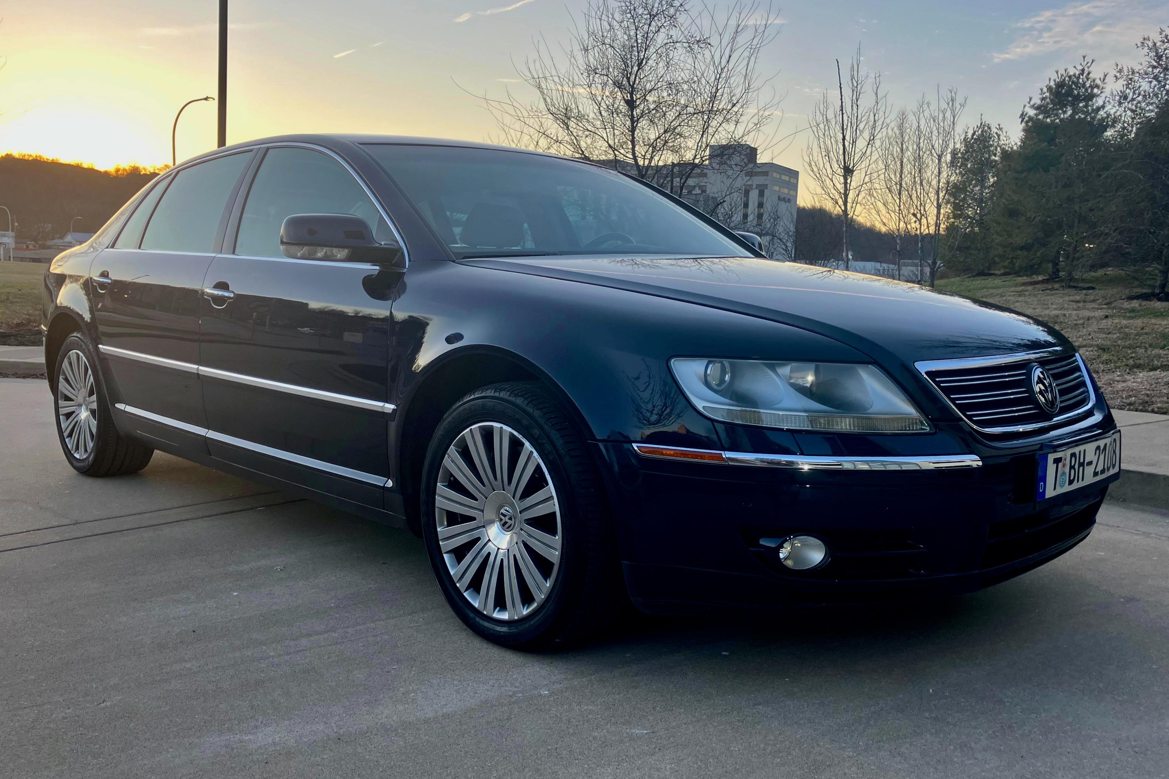 2006 Volkswagen Phaeton sold at auction for $7,700