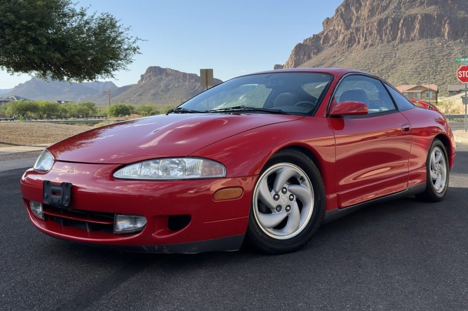 1995 Mitsubishi Eclipse sold at auction for $6,700