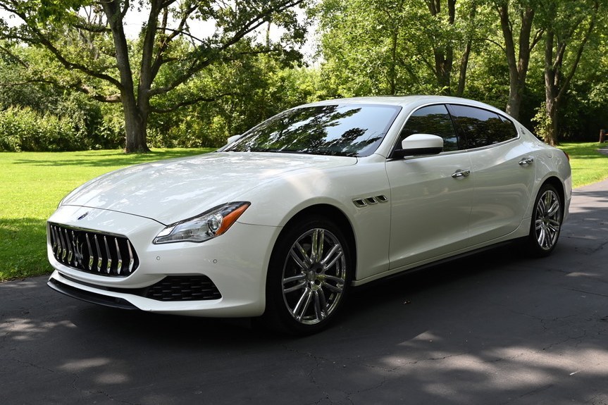 2017 Maserati Quattroporte sold at auction for $20,001