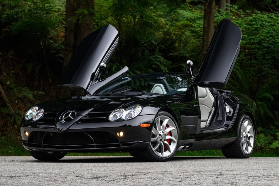 2008 Mercedes-Benz SLR McLaren sold at auction for $344,000