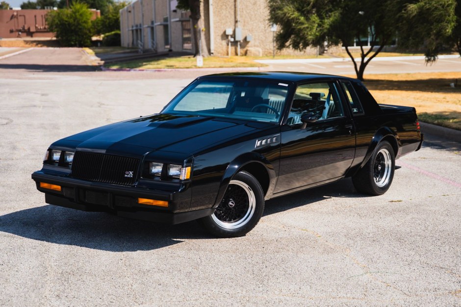 1987 Buick Grand National sold at auction for $427,000