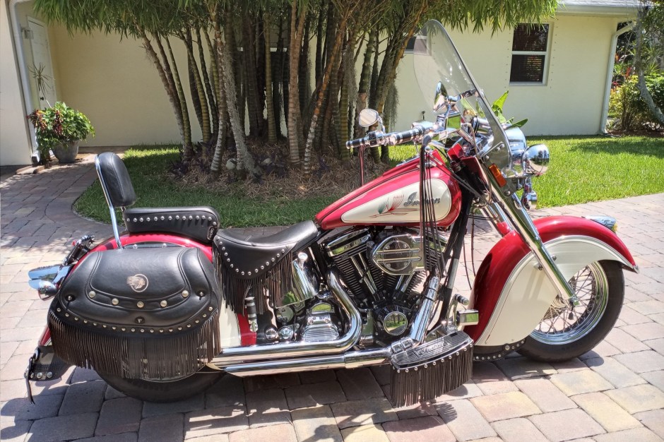 1999 Indian Chief sold at auction for $8,200