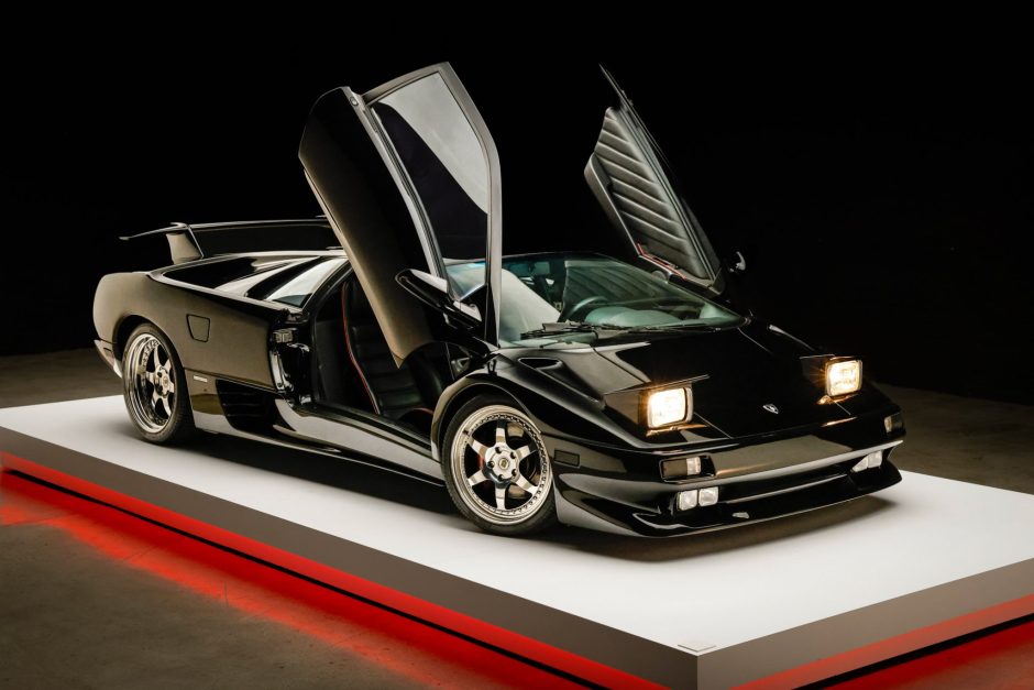 1994 Lamborghini Diablo sold at auction for $312,000