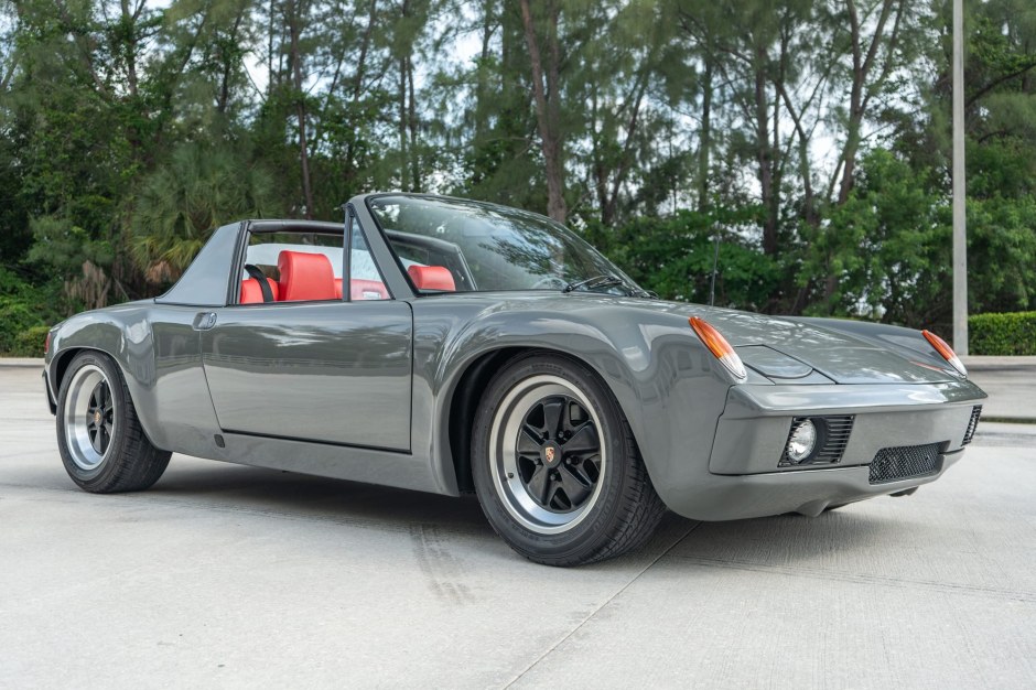 1976 Porsche 914 sold at auction for $21,164