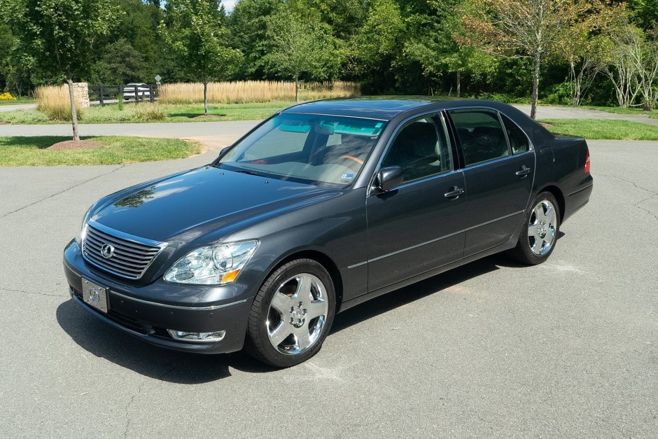 2005 Lexus LS sold at auction for $50,000