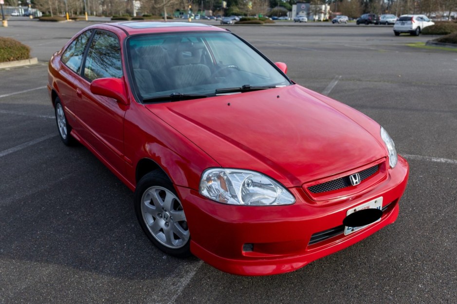 2000 Honda Civic Si sold at auction for $10,250