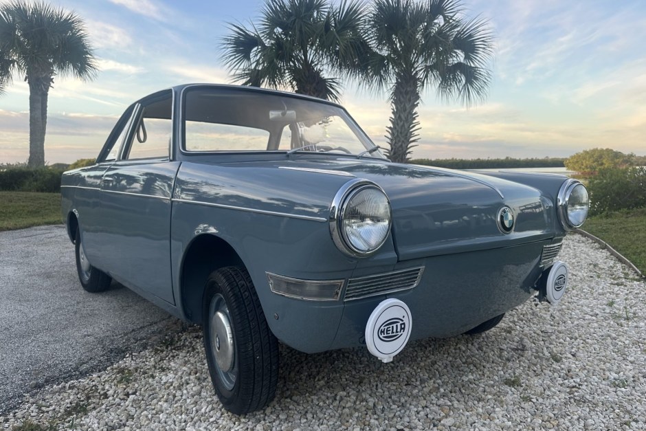 1962 BMW 700 sold at auction for $19,250