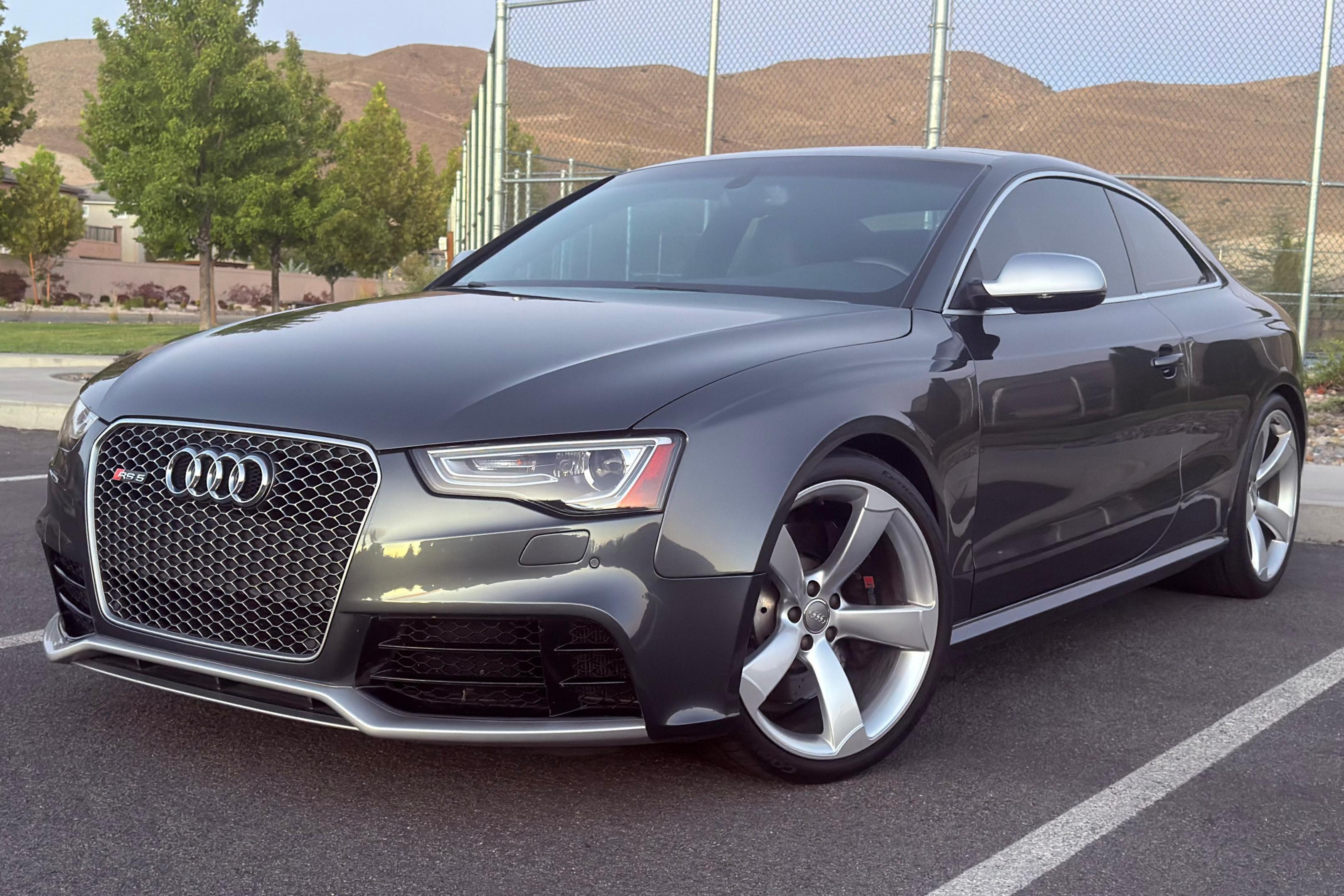 2013 Audi RS5 sold at auction for $25,500