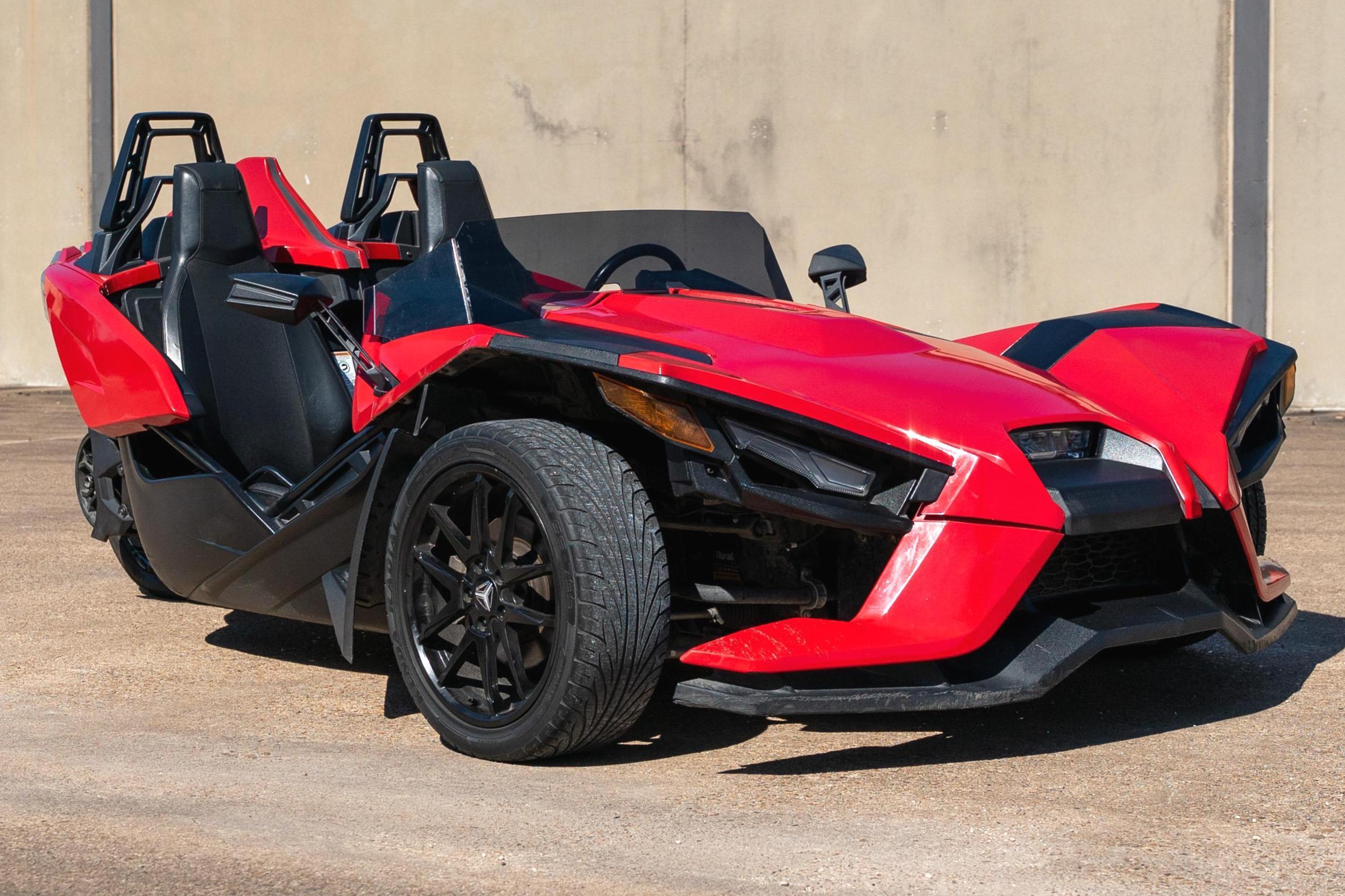 2020 Polaris Slingshot sold at auction for $12,000