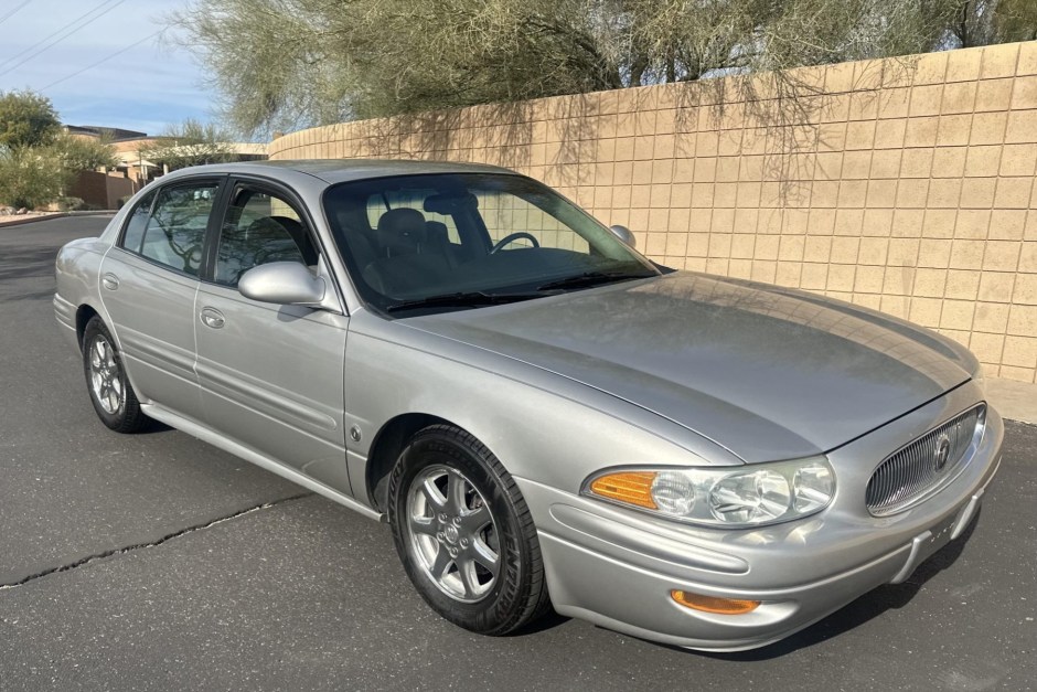 2004 Buick LeSabre sold at auction for $6,100