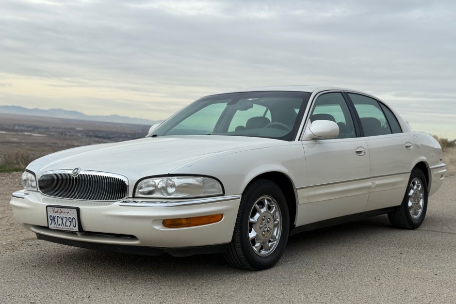2002 Buick Park Avenue sold at auction for $11,000