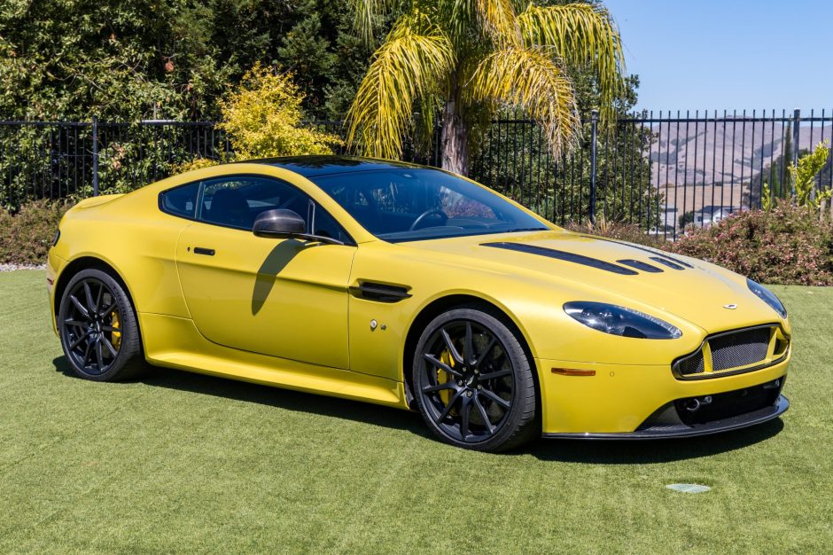 2017 Aston Martin V12 Vantage sold at auction for $343,000