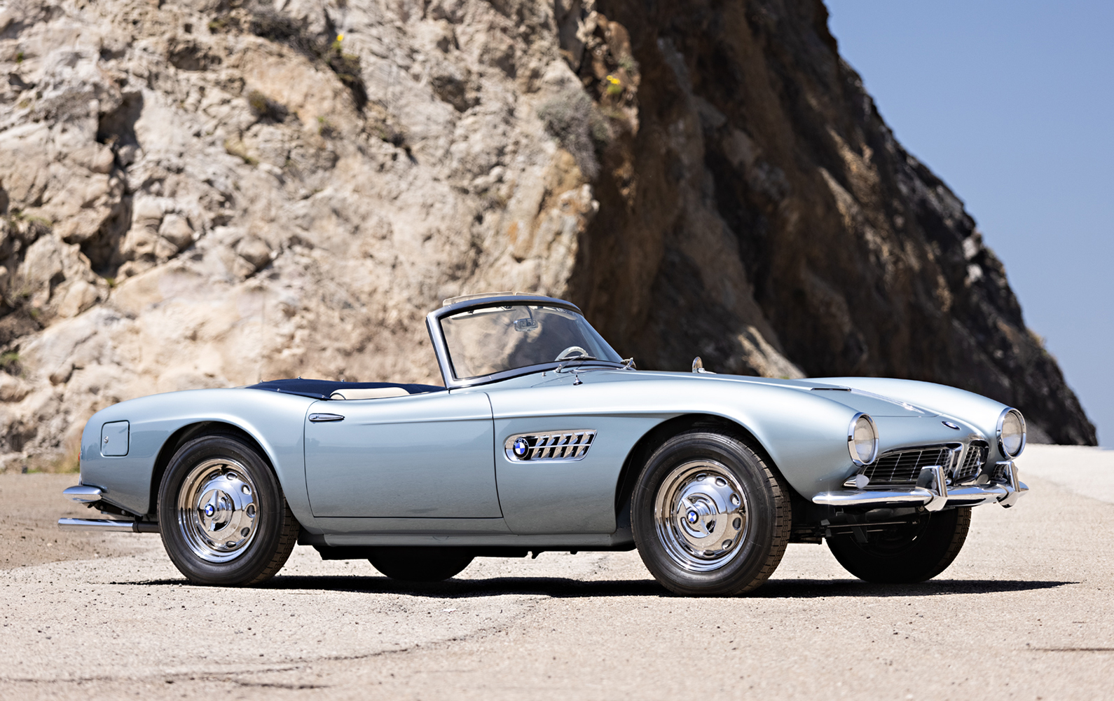1957 BMW 507 sold at auction for $2,200,000