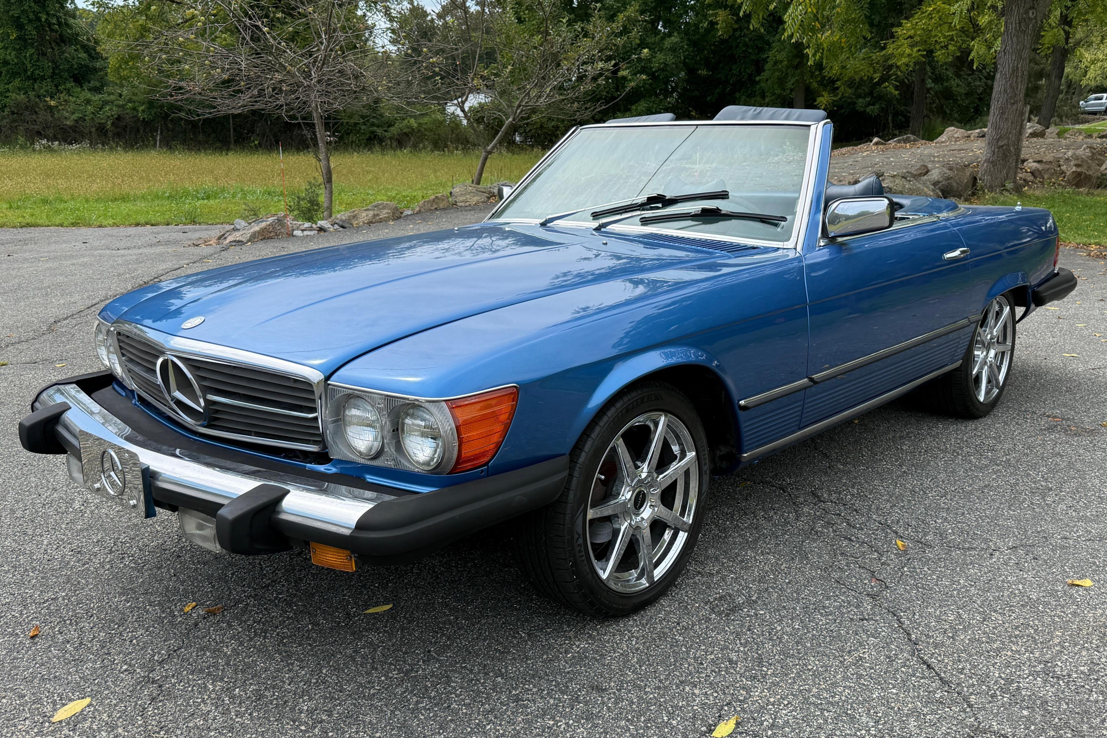 1977 Mercedes-Benz SL-Class sold at auction for $5,500