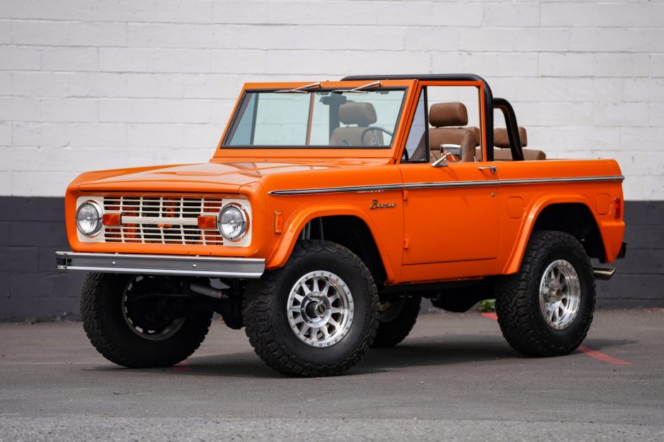 1977 Ford Bronco sold at auction for $80,000
